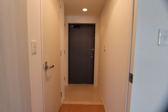 プライムアーバン神楽坂の玄関