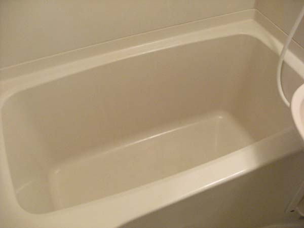 和泉市内田町３丁目の賃貸マンションの浴室|お風呂で日々の疲れを落としましょう