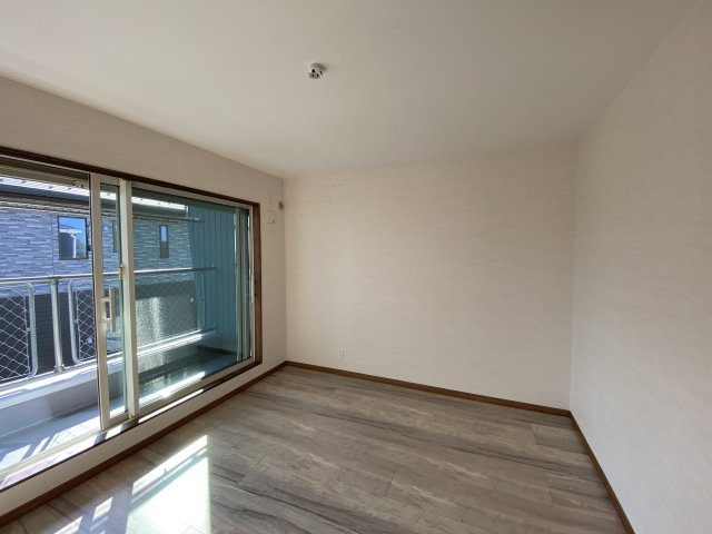 サニーフラットの洋室