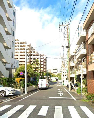 中古戸建　江東区猿江１丁目　所有権　ルーフバルコニー付　リ　フォーム済の前面道路含む現地写真