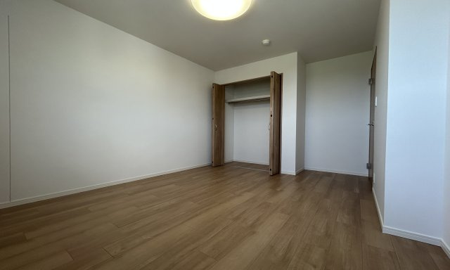 フェイムビューテラス港南中央の収納|大きなものも収納できそうです