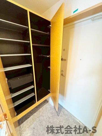 Gramercy Shirakawa Koenの収納