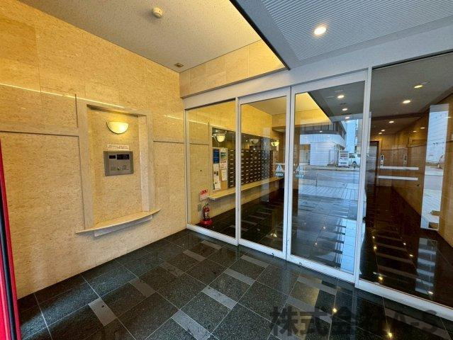 Gramercy Shirakawa Koenのエントランス