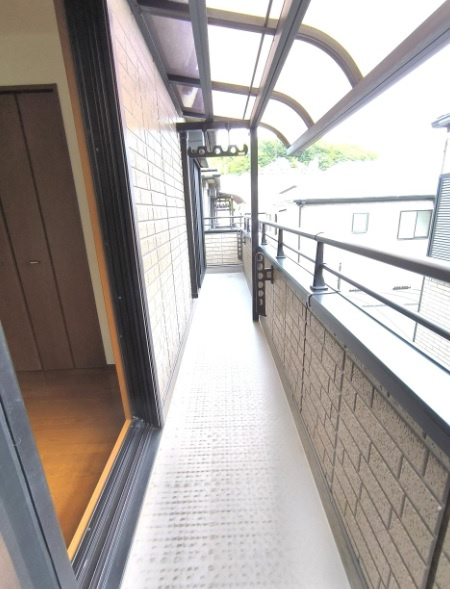 小束山本町４丁目　中古戸建のバルコニー