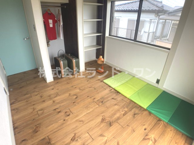 【洋室】 | 所沢市東新井町 | 約６帖の洋室