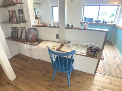 【その他】 | 所沢市東新井町 | キッチン前にあるカウンタースペース