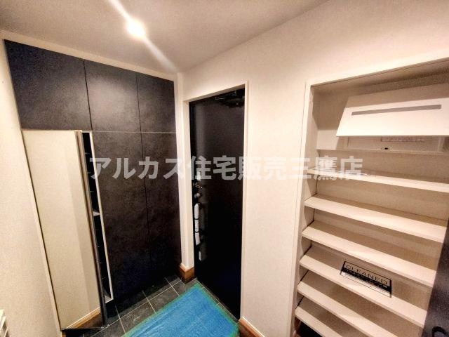 【内覧動画公開中！】三鷹市井口４丁目 中央線 東小金井駅 新築戸建の玄関