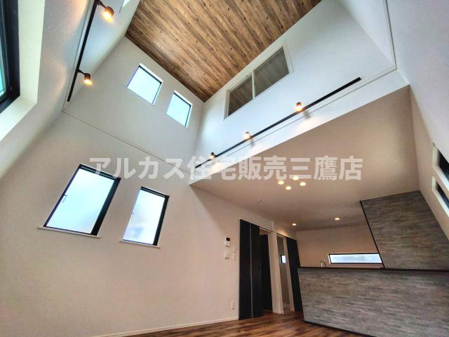 【内覧動画公開中！】三鷹市井口４丁目 中央線 東小金井駅 新築戸建の居間・リビング