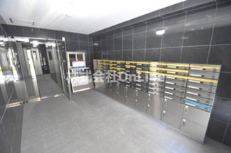 【エントランス】