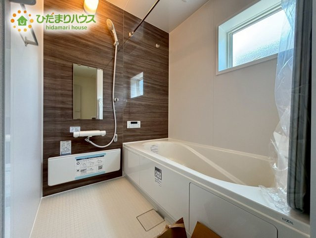 鴻巣市新井　第4　新築戸建　リーブルガーデン02の浴室|清潔感のある浴室で一日の疲れをとっちゃいましょう！