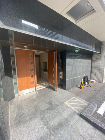 エコロジー栄レジデンス　名古屋市賃貸　仲介手数料無料のエントランス