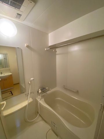 エコロジー栄レジデンス　名古屋市賃貸　仲介手数料無料の浴室