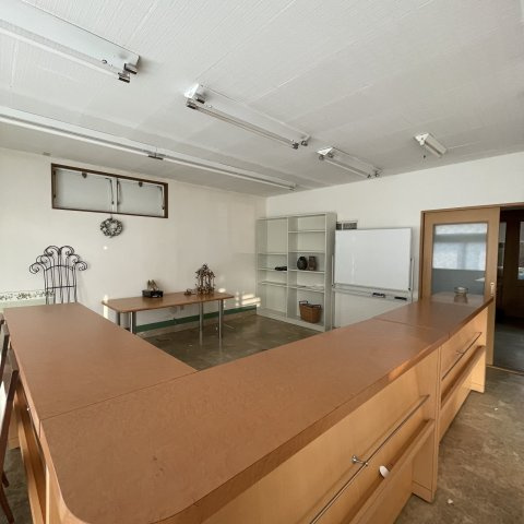 登別市新生町2丁目23-11戸建のロビー