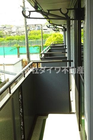 マノウールSAKAEのバルコニー