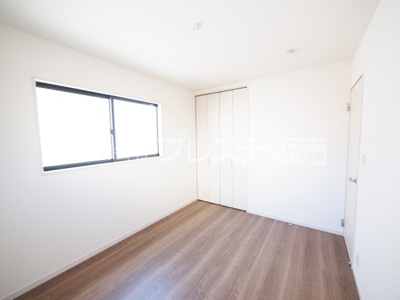 【洋室】 | 奈良市赤膚町の新築一戸建 全２区画 | 現地写真（１号地２階洋室）