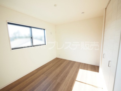 【洋室】 | 奈良市赤膚町の新築一戸建 全２区画 | 現地写真（１号地２階洋室）