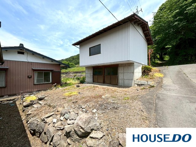 沼田市白沢町尾合　中古戸建の外観