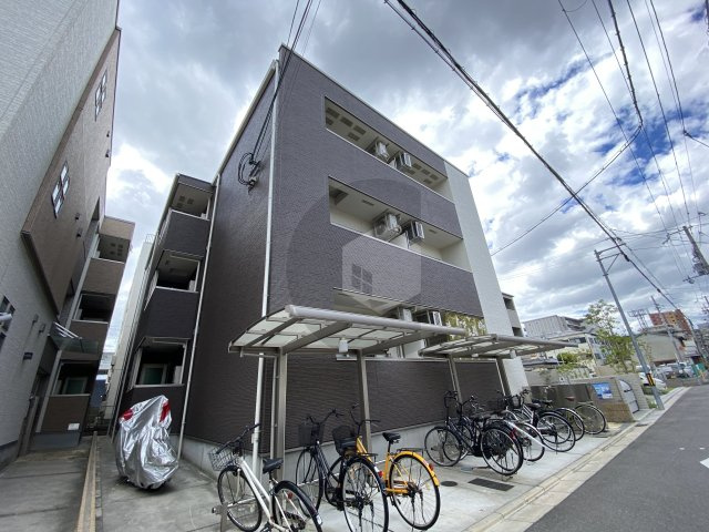 フジパレス河内花園3番館の外観