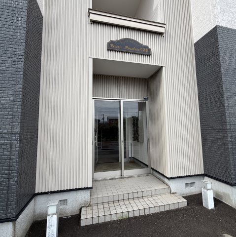 リバースマウンテン壱番館のエントランス|清潔なエントランスです