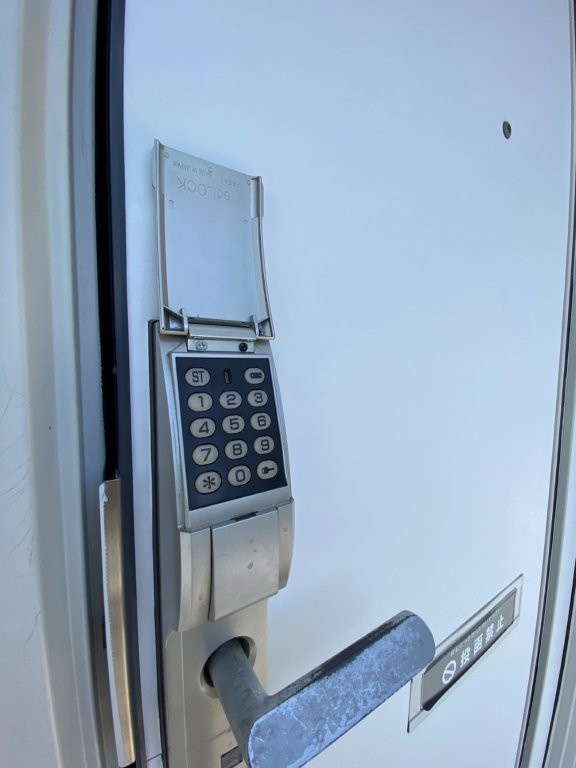 プリムヴェール館向Ｂ棟のセキュリティ