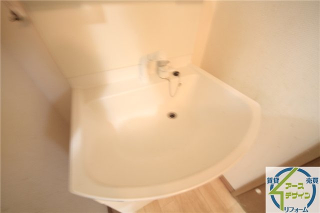 カサベルデTYO　Ⅰの独立洗面台|※類似部屋