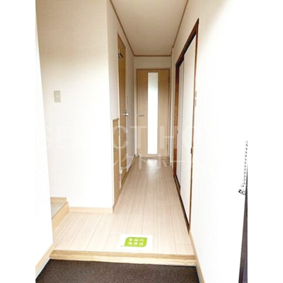 【玄関】 | マンション大磯 | 収納もある玄関です