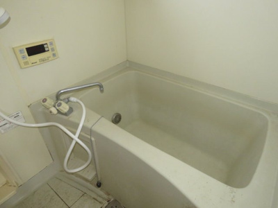 【浴室】 | ジュピターズB | クリーニング前