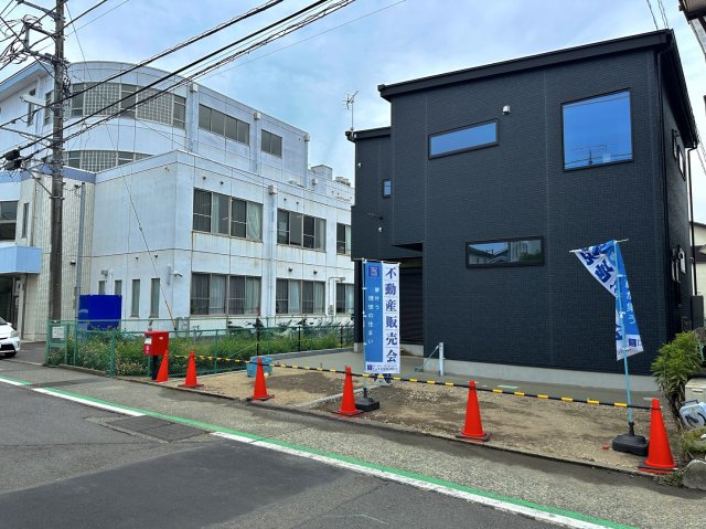 【成約御礼】小田原市久野戸建ての前面道路含む現地写真