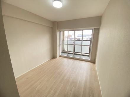 浜甲子園グリーンマンションの洋室