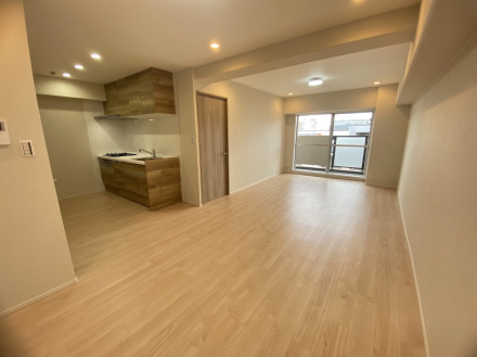 浜甲子園グリーンマンションの居間・リビング