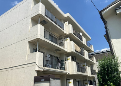 【駐輪場】 | ヴェルドミール大和田 | マンションの駐輪場は、事前に空きがあるか確認を取ると安心です。せっかく入居したのに駐輪スペースがない！なんてことになったら大変ですよね。そこで、内見時や購入前にはまず事前に確認しておくと良いでしょう。