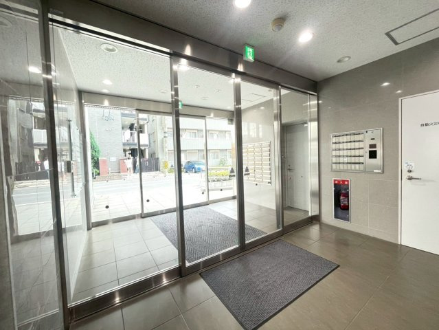 GA豊田ビルのロビー