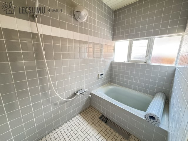 姫路市白浜町/中古戸建の浴室