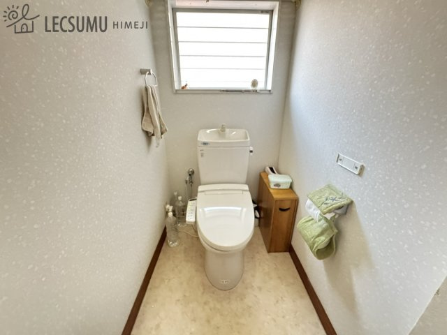 姫路市白浜町/中古戸建のトイレ