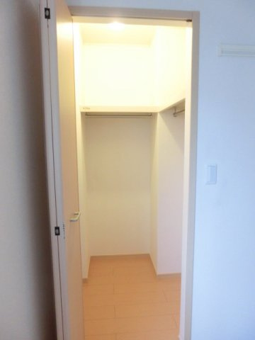 サンシャイン・カラカワの収納