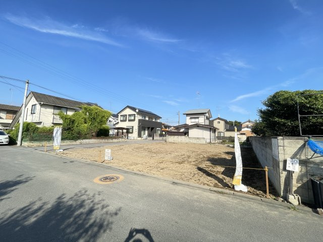 売地・住宅用地　太田市安良岡町　建築条件なし　北の杜学園の外観|ゴミ置き場近く！