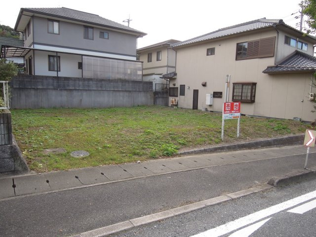 大井南63売地の前面道路含む現地写真