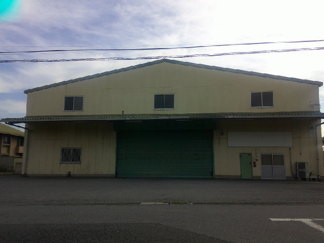 野田市鶴奉の倉庫の外観