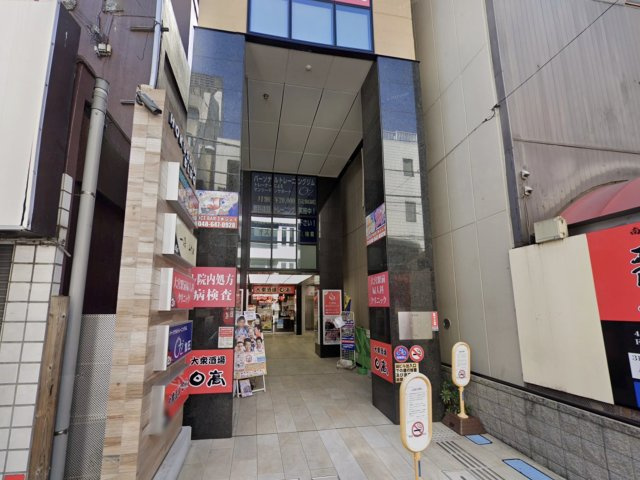 大宮仲町ホクシンビルのエントランス
