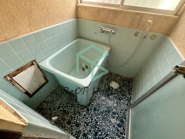 千代田公園前貸家の浴室