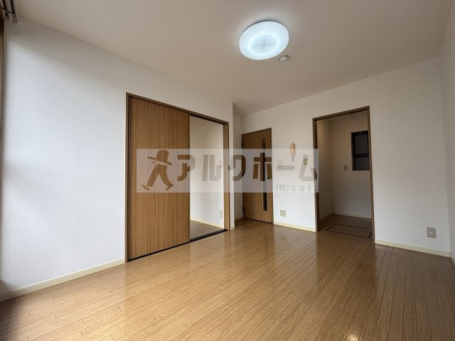 ドリーム5　C棟の居間・リビング|ドリーム5（柏原市　安堂駅　柏原駅）