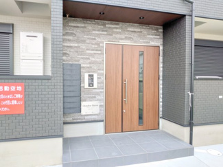 【エントランス】