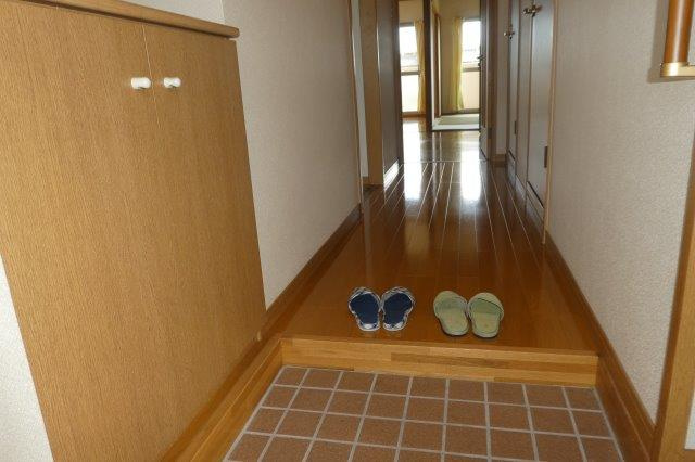 ナウリヴァーの玄関