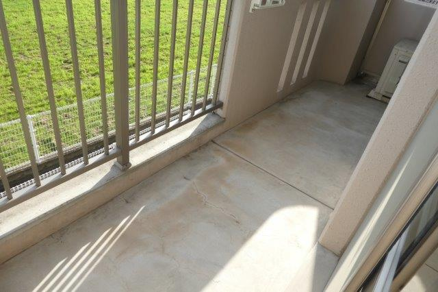 総社市井尻野の賃貸マンションのバルコニー