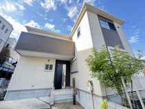 箕面市半町4丁目貸家の画像