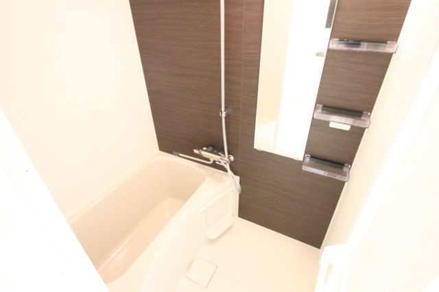 ラピーヌ近大前  近畿大学  一人暮らしの浴室