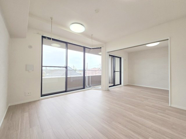 レクセルガーデン小作の居間・リビング