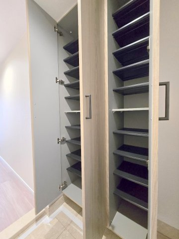 レクセルガーデン小作の収納