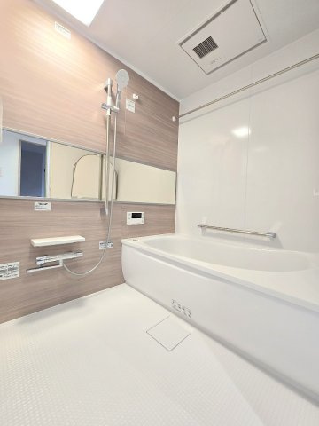 レクセルガーデン小作の浴室