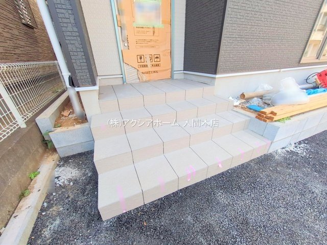 入間市東藤沢5丁目・全1棟　新築一戸建　のエントランス|現地写真（2025年7月23日撮影）